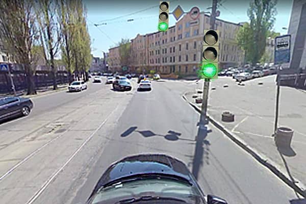 Ви наближаєтесь до перехрестя, Ваші дії: