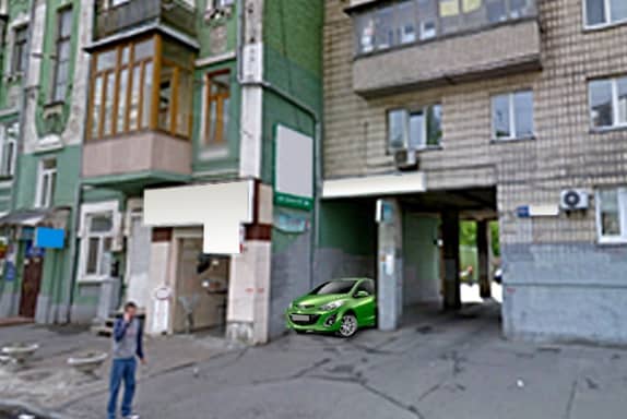 Чи дозволено водієві зеленого автомобіля поставити автомобіль на стоянку так як показано на малюнку?